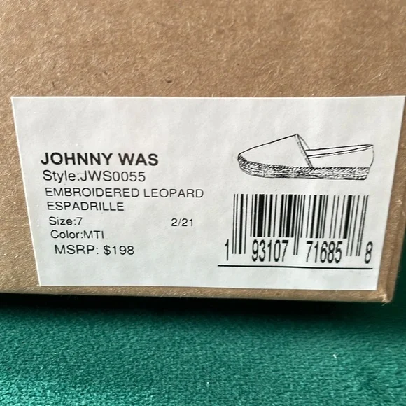NWT Johnny Was Espadrilles size 7 - Picture 5 of 6